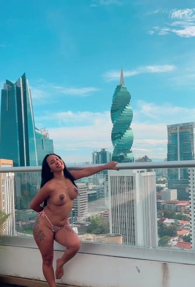 Leyne Rodriguez: Який гарний ландшафт....