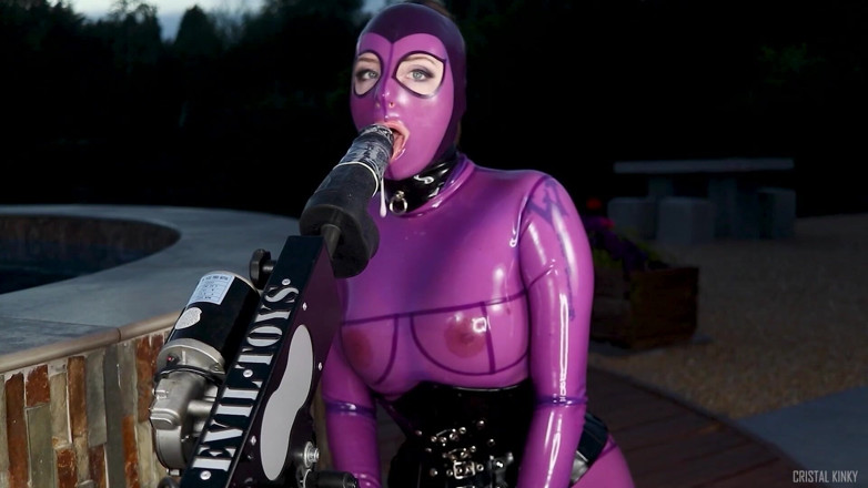Cristal Kinky: Cristal Kinky Lilac Rubber Doll Solo Fucking Machine Outdoors