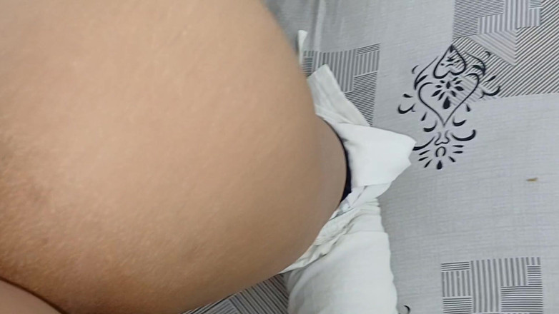 Apple Porn: Sexy Nevlastní Sestra Si Užívá Víkendové Šukání