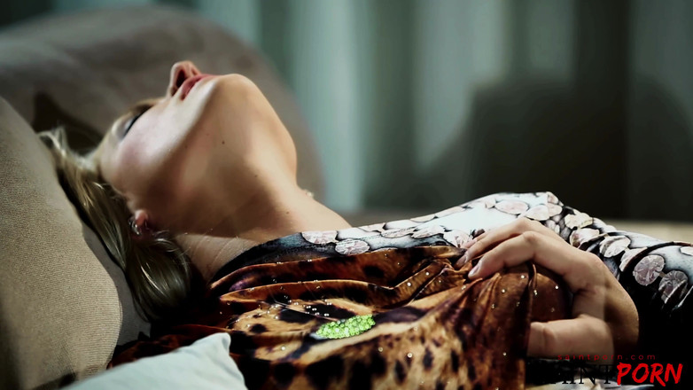 SaintPorn: Blanche Bradburry wil echt glamour blijven