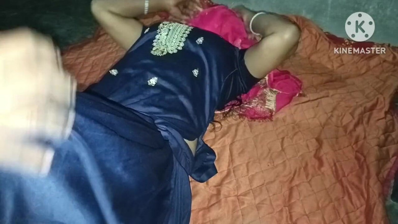 Savita5343: Desi Ex-hotwife Hardcore Fuck Doggy Style Fucking in Hindi Hot...