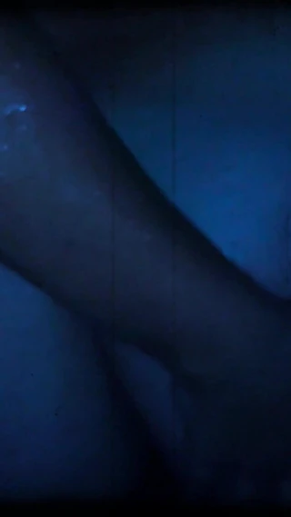 PABLO N3GROBAR: Sexy Shower Scene.... with Surprise Ending