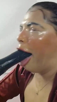 重口味深喉