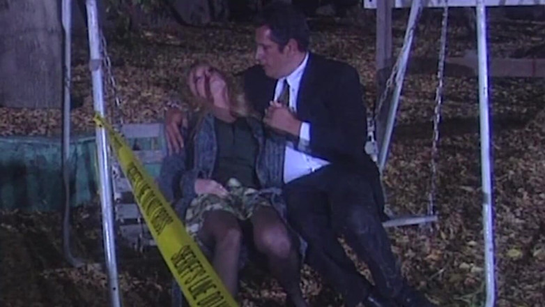 ORGASMX: Rozdziawiona cipka squirting fontanna po intensywnym palcowaniu