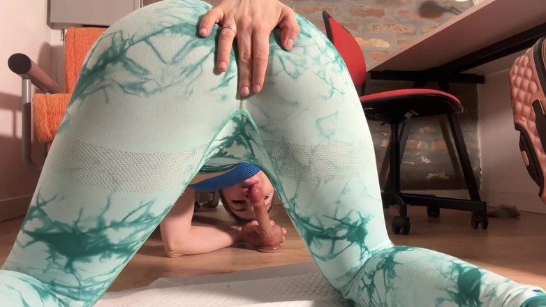 Misty Phoenix: Sika w moje legginsy podczas blow job