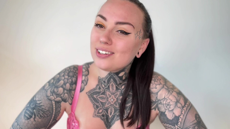 Miss Valentina: Highschool-mobber sph