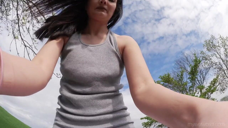 Faye Taylor: Flashing my white leggings and pissing
