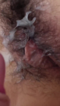 Folla mis agujeros y chorrea tu semen muy profundo por dentro!
