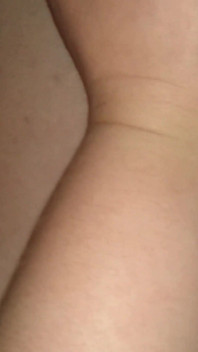 Futaiul sexy în costum de baie