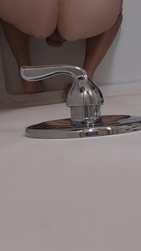 Levrette sous la douche