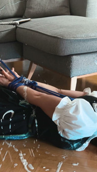 Tirol yaraklı tacizden sürtük asistana dirndl