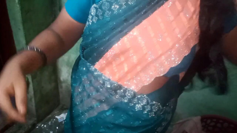 Priyanka314: Culona india sexy ama de casa folla