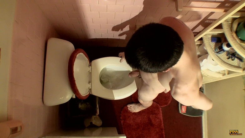 Piss Twinks: Unloading in the Toilet Bowl