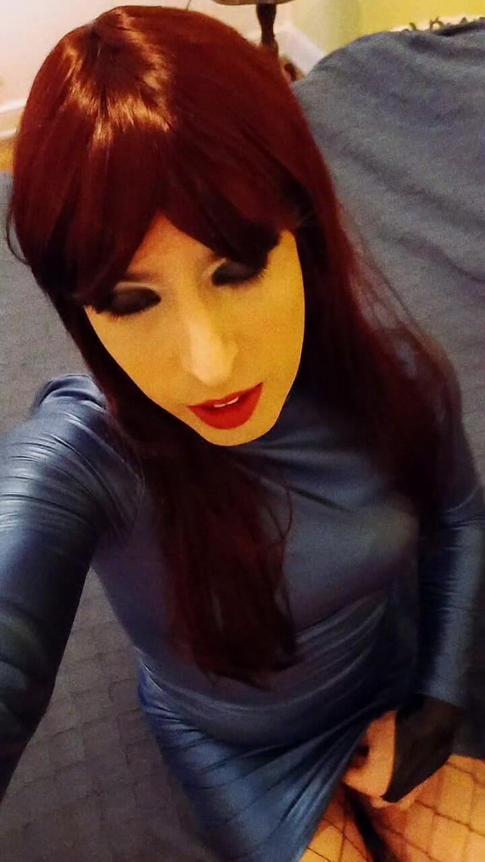 Tammy sissy slave: Airbnb men Tammysissy Alone