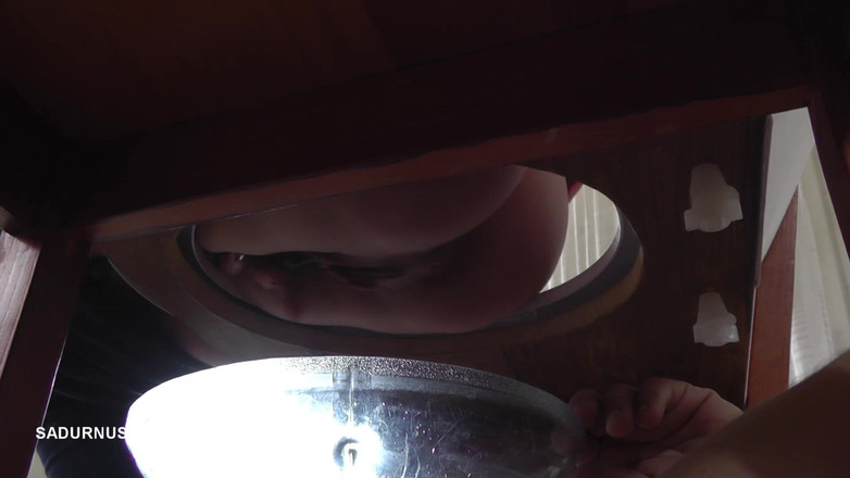 Sadurnus: Sahibe Tatjana'nın işemesi gerekiyor