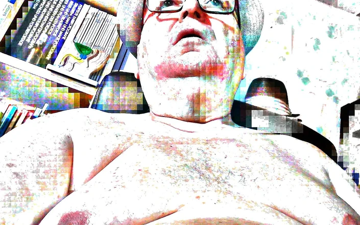 Opas Lust: Un papi joue avec de l’huile