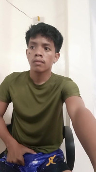 Pinoy Twink Wird Zu Hause Geil