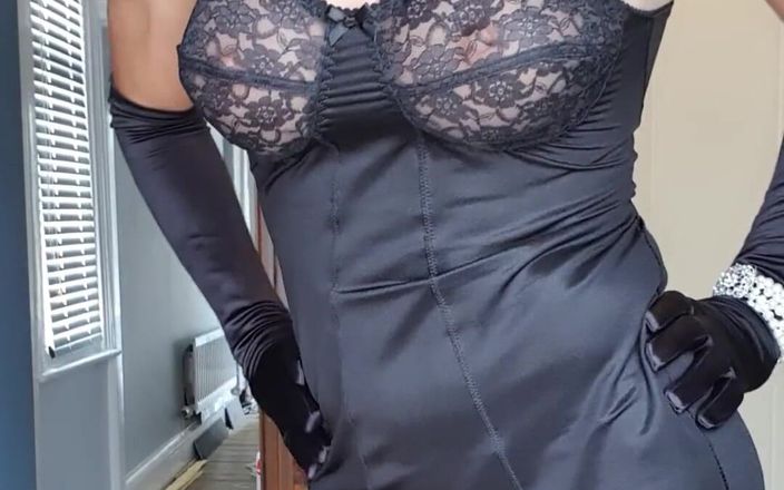 Jessica XD: Nieuwe zwarte corselette