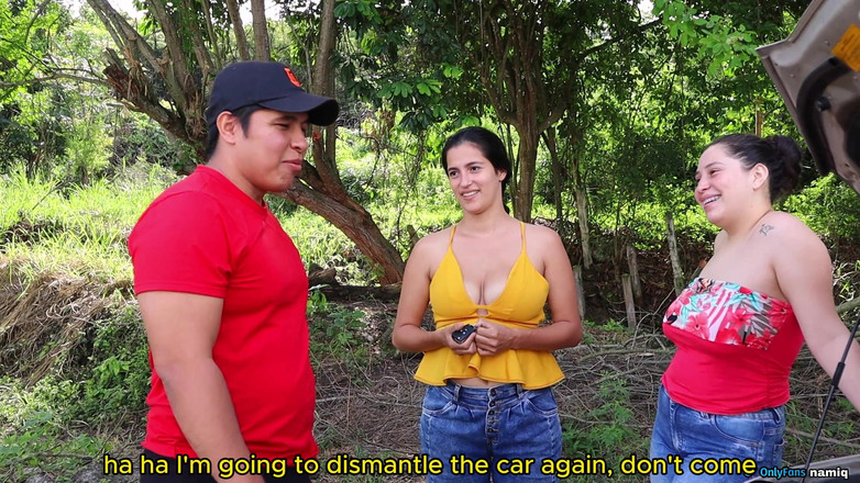 Solo_incognita: Přátelé odměňují mechanika svými velkými prsy