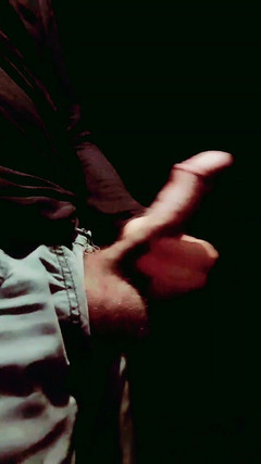 Slutboyben: Slutboyben Cam4 Nympho péro Odhaleno