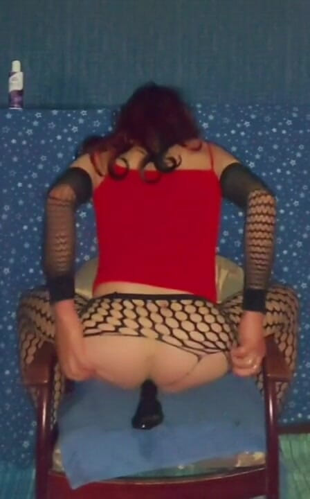 Lizzaali: Jízda a ničení punčocháče