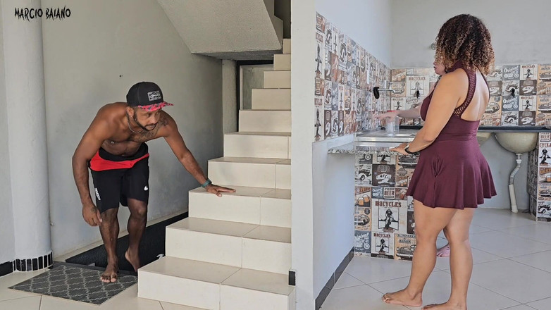 MARCIO BAIANO: Mijn vrouw maakt schoon en merkt niet eens dat ik...