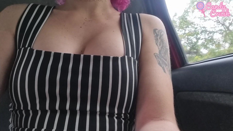 Candy Kush: Troia incinta si mostra in uber