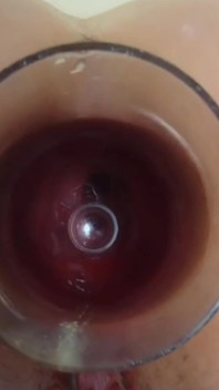 Brincando com Minha Bunda, Anal Extremo