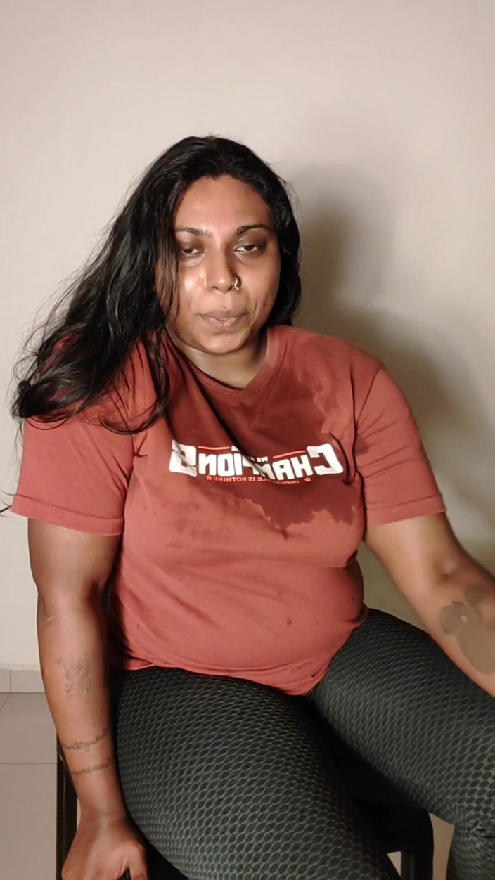 Silky Sutra: Sweaty Ilaria Is Horny for Some Indian Cock