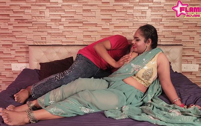 Flame Movies: Tante seksi india dan devar ngentot sama suaminya di kantor