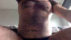 HungryMonsterBear: Monstrózní medvěd