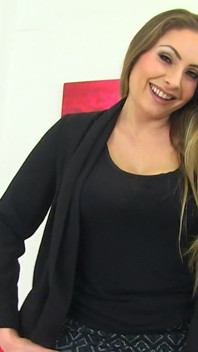 Beautiful Big Breated MILF Sophia Delane Fingers Her Shaved Pussy for You