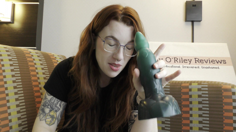 Lily O'Riley: NSFW Revisão de Spitfire de Bad Dragon