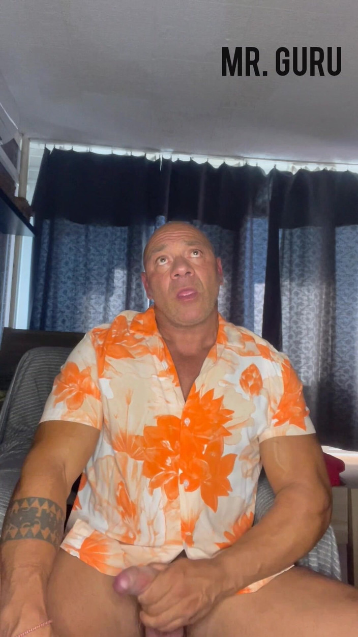 Mr. Guru: Mrguru Sexy kulturista Wank doma