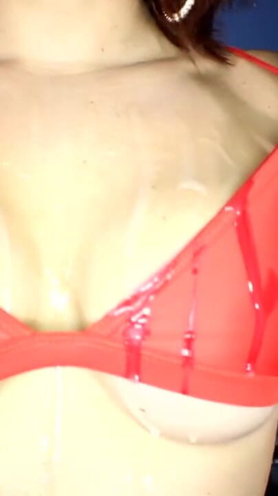 Bukkake clean up (Brat Perversions)
