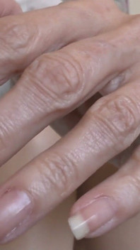 มือฤดูร้อนที่สง่างาม ตอน 9 - นําเสนอโดย Lady Victoria Valente