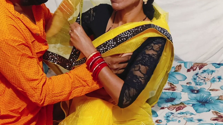 Rojjyny: Pehela Night Me Chuth Phad Diya. Indian Asian Romantic Hot...