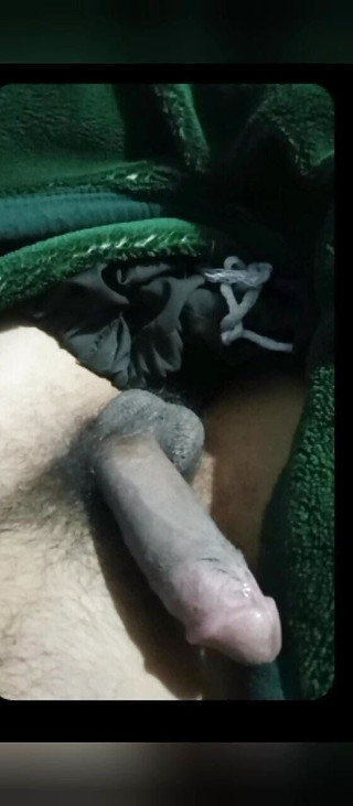 TikTok star videos: Sexy šukání velkého tvrdého čůráka v posteli Asim Xsim