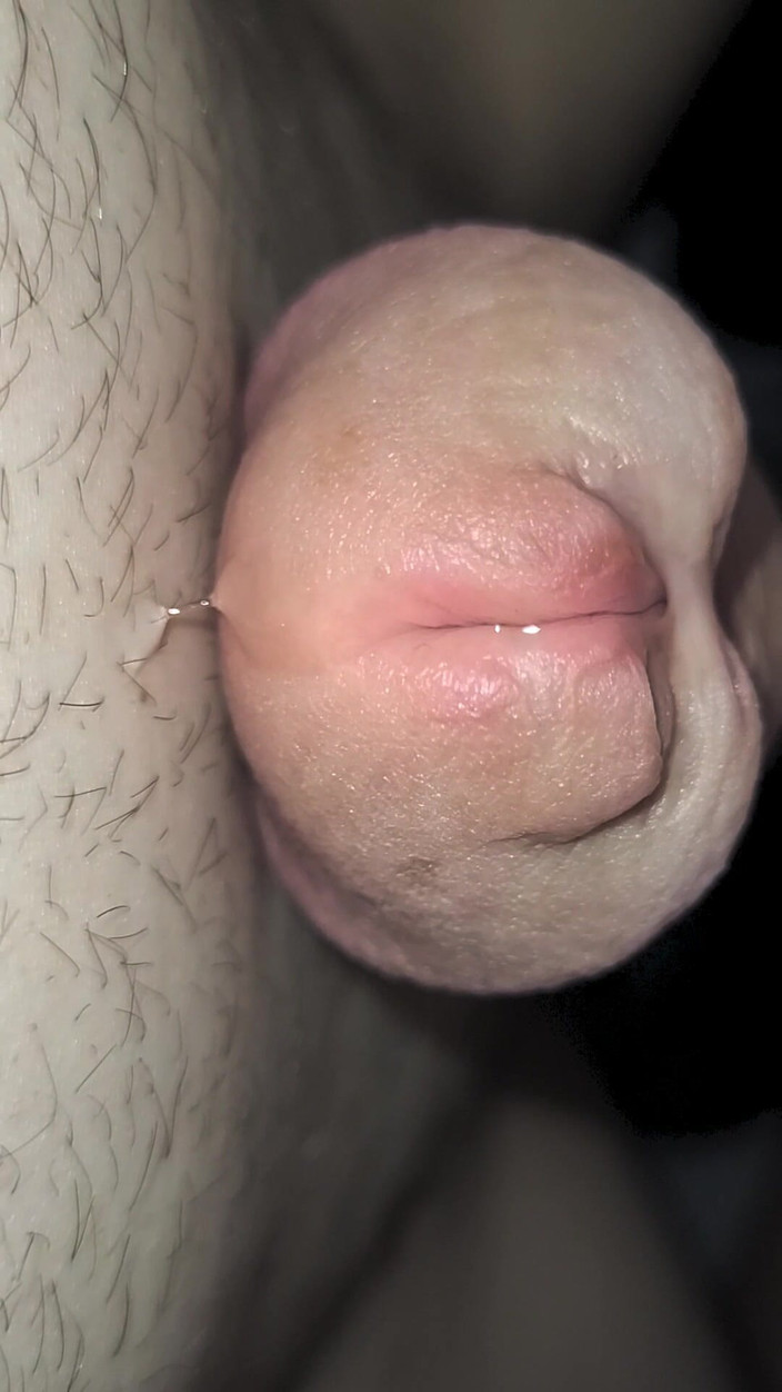 On Cloud 999: कमसिन लंड पर हर जगह वीर्य का लोड