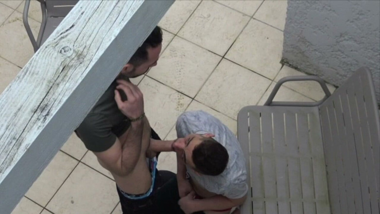 Young straight boy masturbation: ผู้ชายตรงคนนี้ชอบถูกดูดโดยเกย์