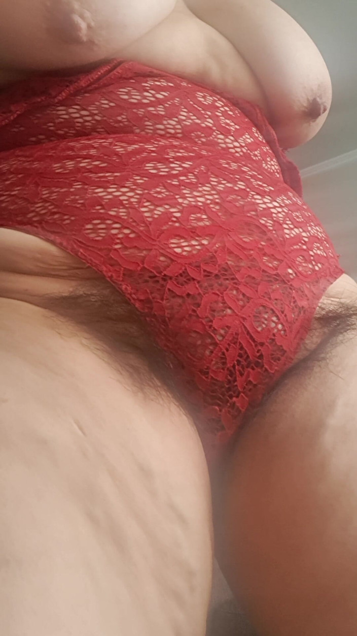 Mommy big hairy pussy: Stepmother in Lace Bodysuit Shows Pubic Hair