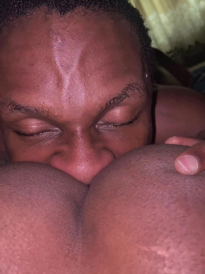 Stilesbhalifa1: チャブふしだらな女アウト - パート1