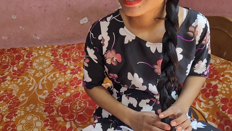 Your kavita bhabhi: Desi dívka měla sex před domem, hindský hlas