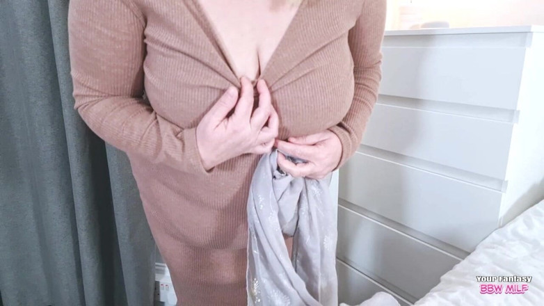 BBW_Wife: Большие сиськи тети в ее тугом платье (жена милфа в домашнем любительском видео, белая девушка-толстушка с большой шикарной задницей, фетиш)