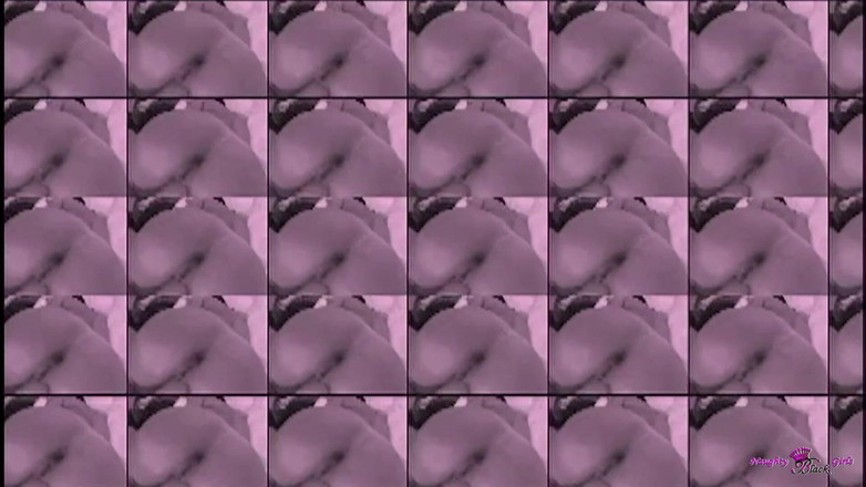 Naughty Black Girls: Troia tatuata mostra il suo corpo sexy e viene doppiamente...