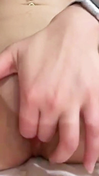 Closeup Tight Taiwanese Pussy Fingering