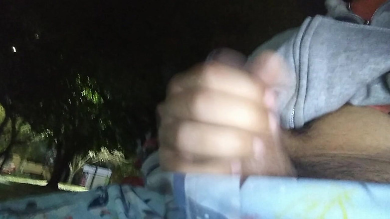 AlexAlejandro13: Parkta Gerçek Mastürbasyon