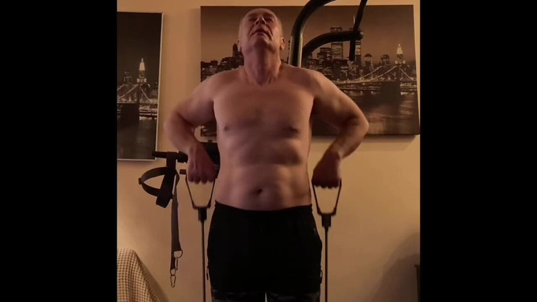 Alex Igogo: Ce que vous regardez