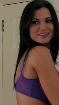 Jasmine Jae și Ryan RyderH se fut bine în dormitorul ei
