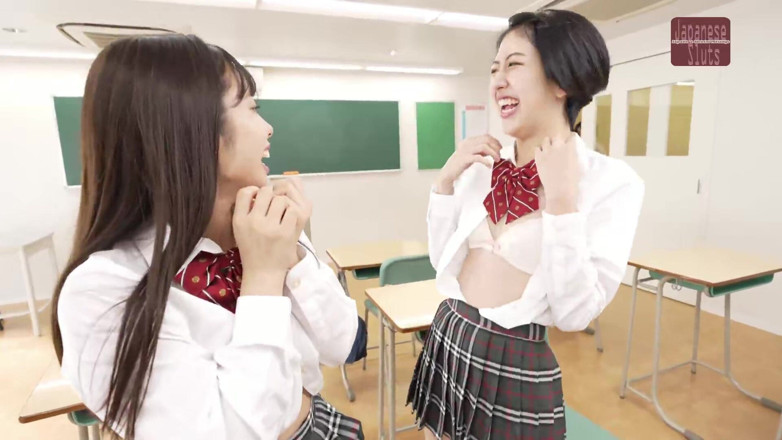 J Hentai Matings: A Lucky Panty Flash Turns Into a Confession and a...